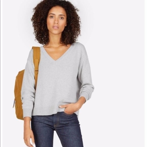 Everlane Gray Boxy Cropped Low V-neck Sweater XS - Picture 1 of 8